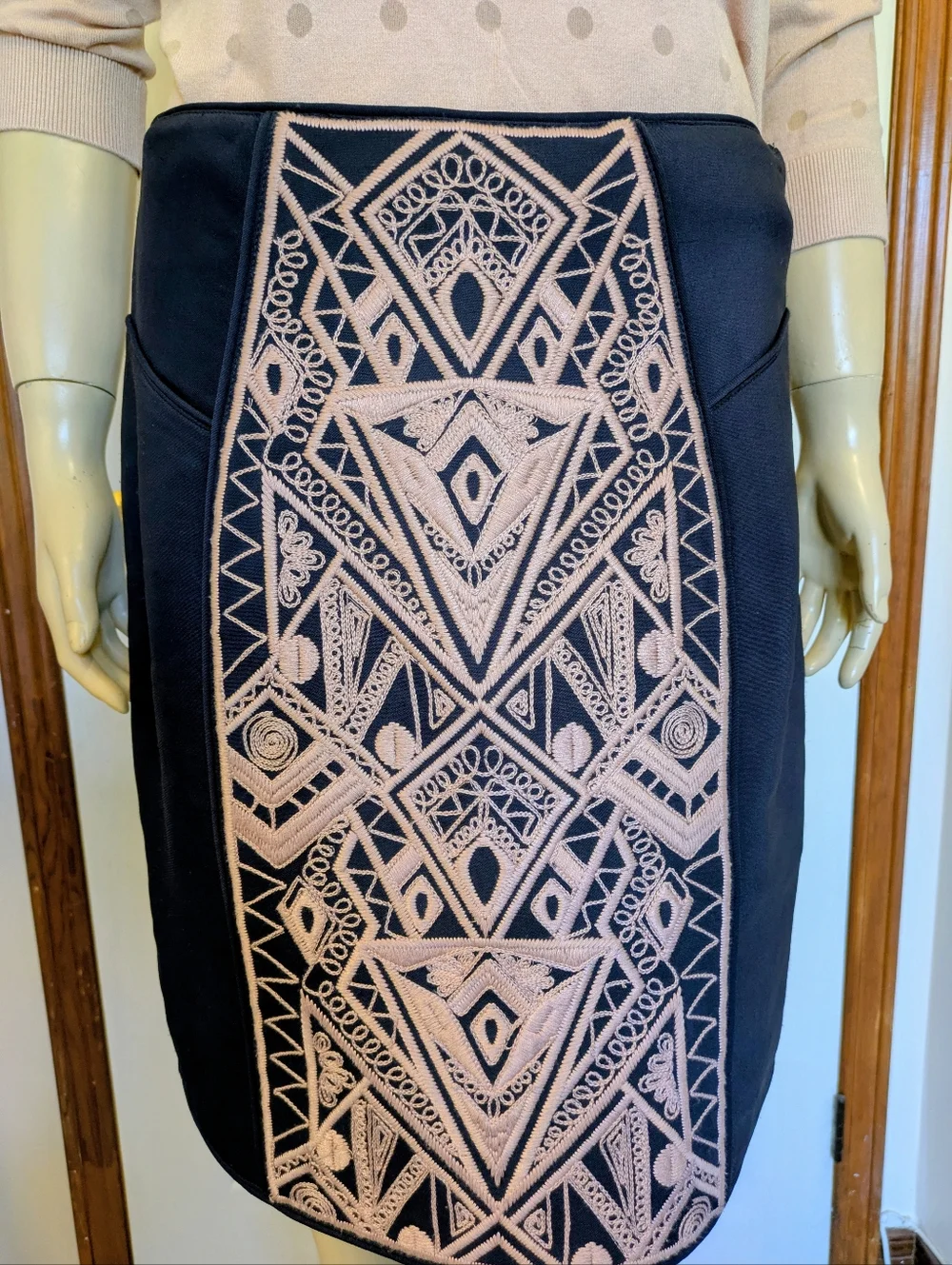 Tibi Pencil Skirt with Blush Embroidered Panel, ASO Serena Van Der Woodsen NWOT - Picture 16 of 16